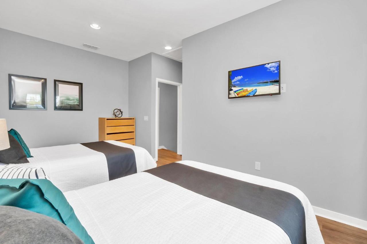 אורלנדו Upscale 2Br Lakefront Townhome - Private Hot Tub! מראה חיצוני תמונה